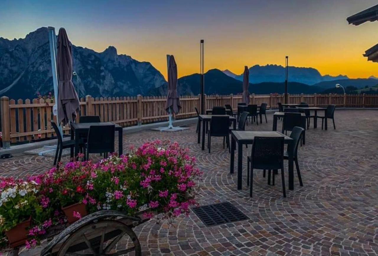 Locanda La Baita Santo Stefano Di Cadore Exterior foto